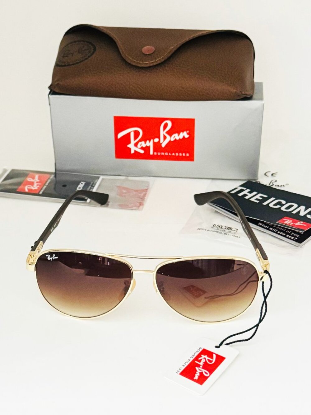 Ray-Ban Aviator Scuderia Ferrari RB8313 Carbon Fiber / Gray
